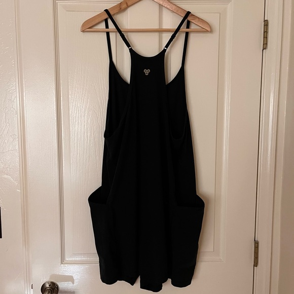 Aritzia Black Short Romper with Pockets - Size M - Picture 2 of 5